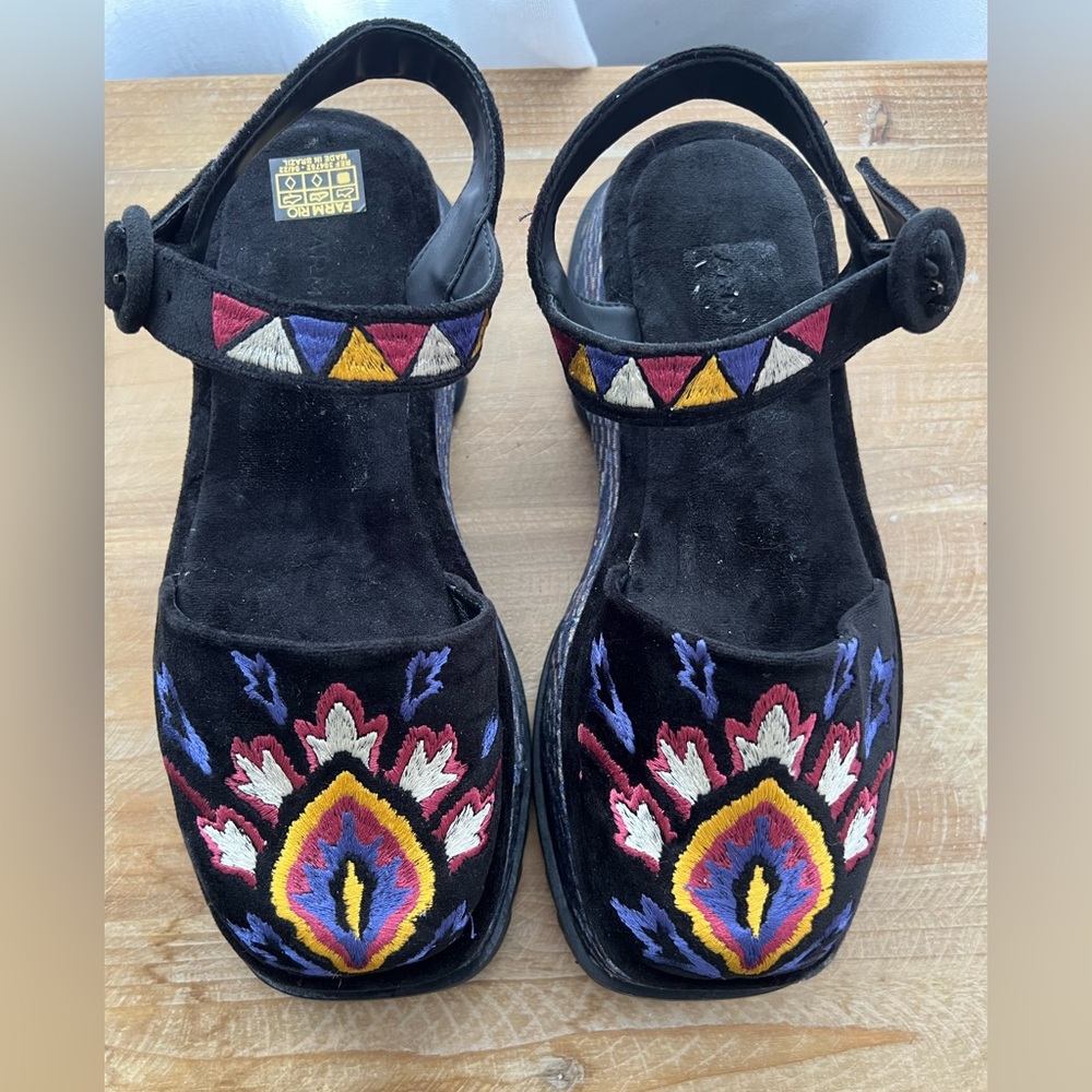 FARM Rio Embroidered Platform Shoe In Black Women’s Size 8 New - Picture 5 of 11